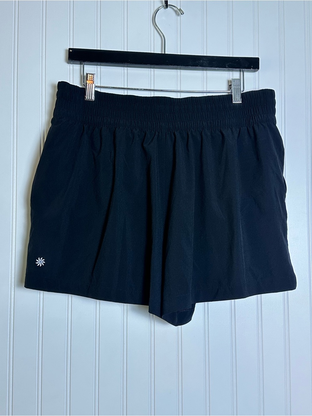 Athleta Weekender High Rise 3" Run Short wide, elasticated high-rise waistband - Picture 6 of 12